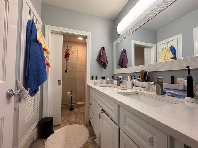 10-12 Webster St 1, Winchester, MA 01890