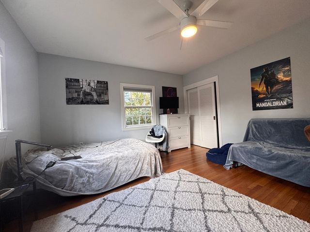 10-12 Webster St 1, Winchester, MA 01890