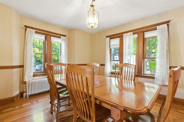 28 Edgeworth St R, Weymouth, MA 02189