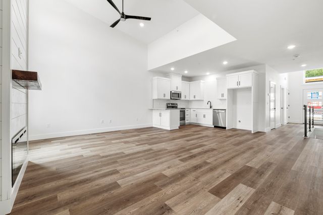 13 Koa Drive 19, Reeds Spring, MO 65737