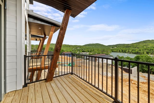 13 Koa Drive 19, Reeds Spring, MO 65737