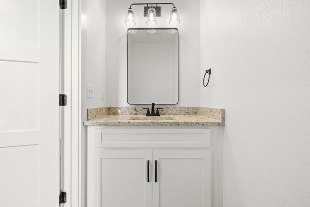 13 Koa Drive 19, Reeds Spring, MO 65737