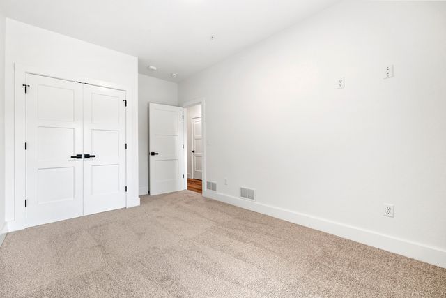 13 Koa Drive 19, Reeds Spring, MO 65737