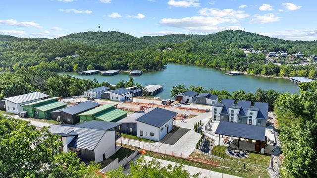 13 Koa Drive 19, Reeds Spring, MO 65737