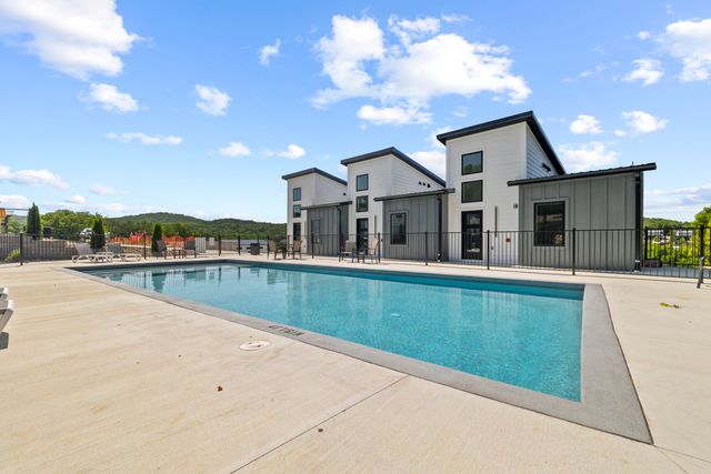 13 Koa Drive 19, Reeds Spring, MO 65737