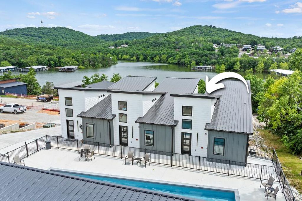 13 Koa Drive 19, Reeds Spring, MO 65737