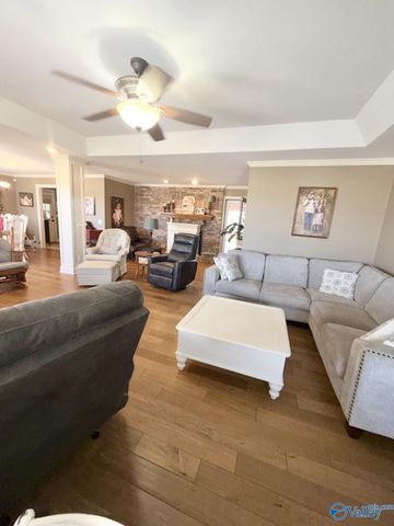 1526 Needmore Road, Albertville, AL 35950