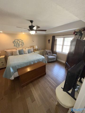 1526 Needmore Road, Albertville, AL 35950