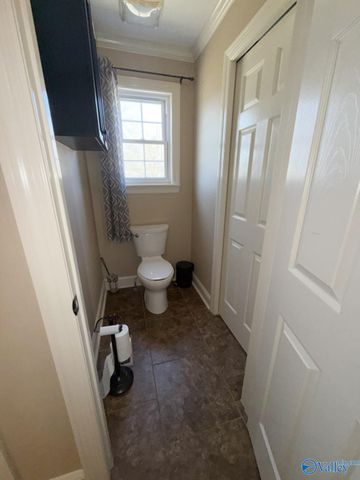 1526 Needmore Road, Albertville, AL 35950