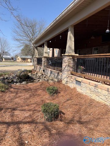 1526 Needmore Road, Albertville, AL 35950