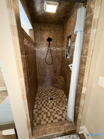 1526 Needmore Road, Albertville, AL 35950