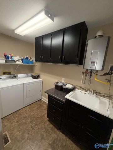 1526 Needmore Road, Albertville, AL 35950