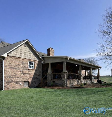 1526 Needmore Road, Albertville, AL 35950