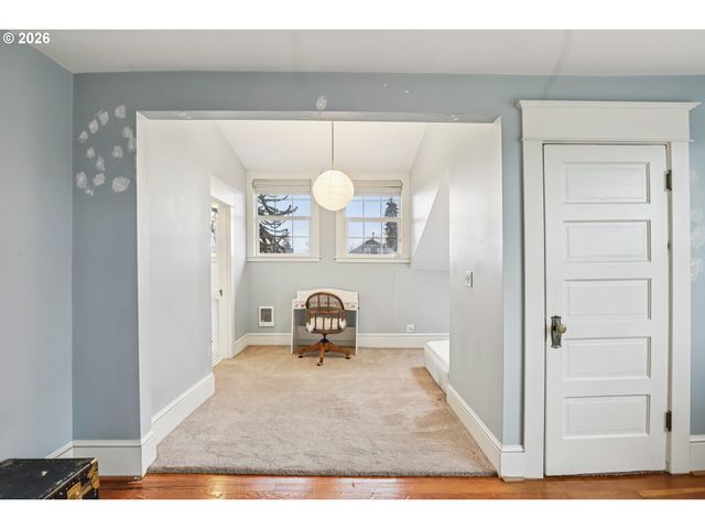 5264 Ne 20TH Ave, Portland, OR 97211