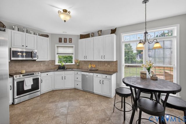 11218 Cedarlea Pky, Glen Allen, VA 23059