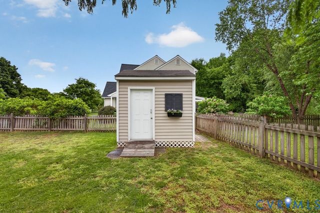 11218 Cedarlea Pky, Glen Allen, VA 23059