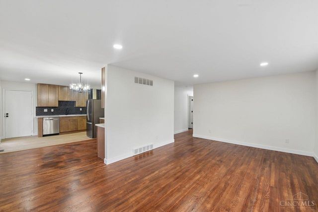 357 Meadowcrest Road, Springfield Twp., OH 45231