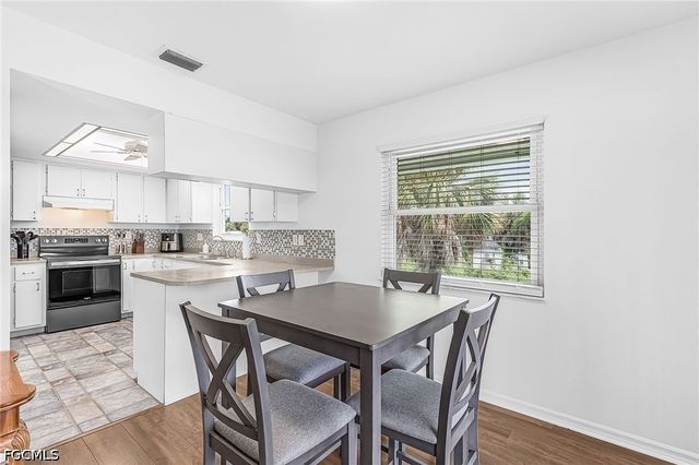 2510 Rose AVE, St James City, FL 33956