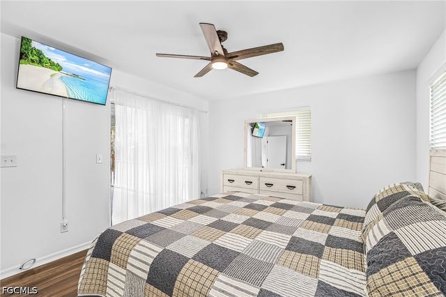 2510 Rose AVE, St James City, FL 33956