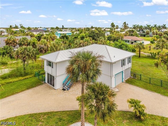 2510 Rose AVE, St James City, FL 33956