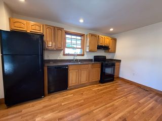 24 Gardner 1, Newton, MA 02458