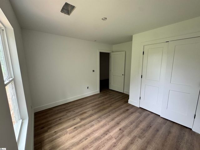 112 Hillcrest Circle, Anderson, SC 29624