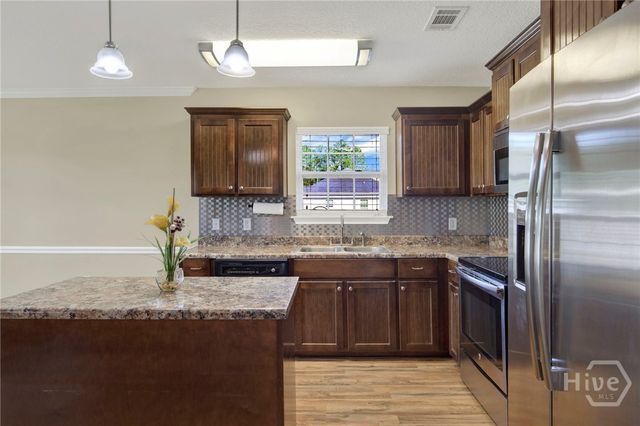 104 S Kingsley Drive, Guyton, GA 31312