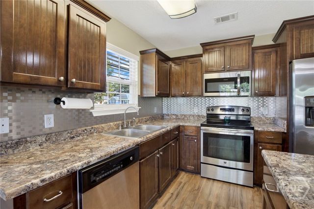104 S Kingsley Drive, Guyton, GA 31312
