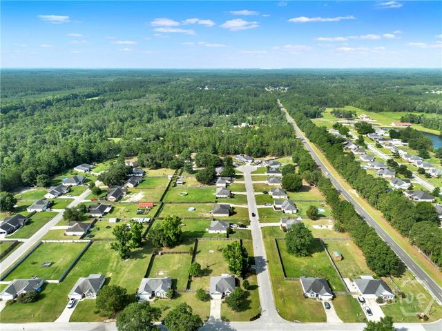 104 S Kingsley Drive, Guyton, GA 31312