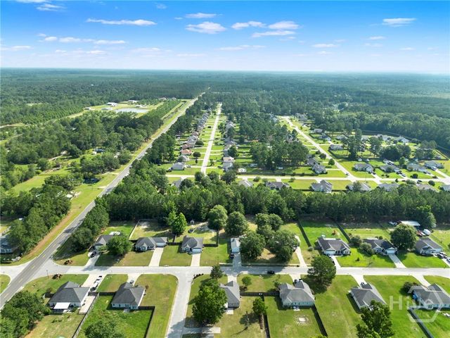 104 S Kingsley Drive, Guyton, GA 31312