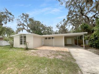 425 S RIVERHILLS DRIVE, Temple Terrace, FL 33617