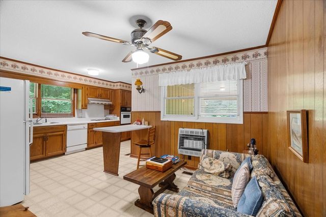 14068 N Hwy 225, Crandall, GA 30711