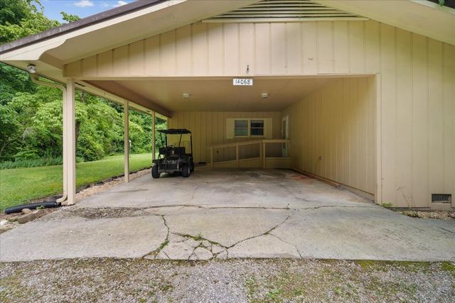 14068 N Hwy 225, Crandall, GA 30711