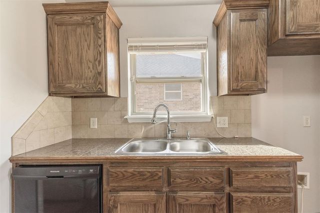 12805 SE 18th Street, Choctaw, OK 73020