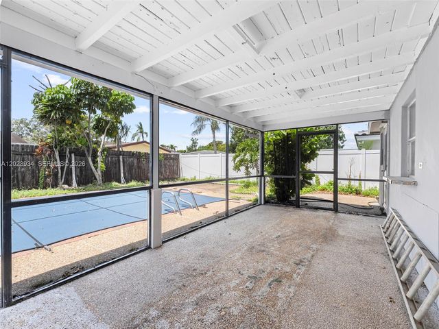 3310 NW 66th St, Fort Lauderdale, FL 33309