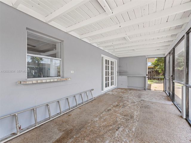 3310 NW 66th St, Fort Lauderdale, FL 33309