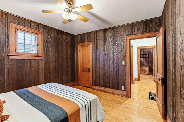 300 Van Buren Avenue, Saint Paul, MN 55103