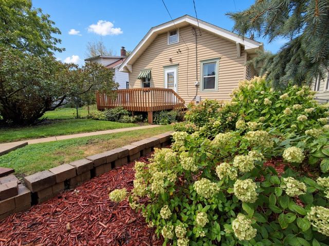 300 Van Buren Avenue, Saint Paul, MN 55103