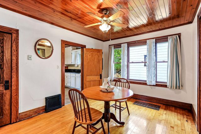 300 Van Buren Avenue, Saint Paul, MN 55103