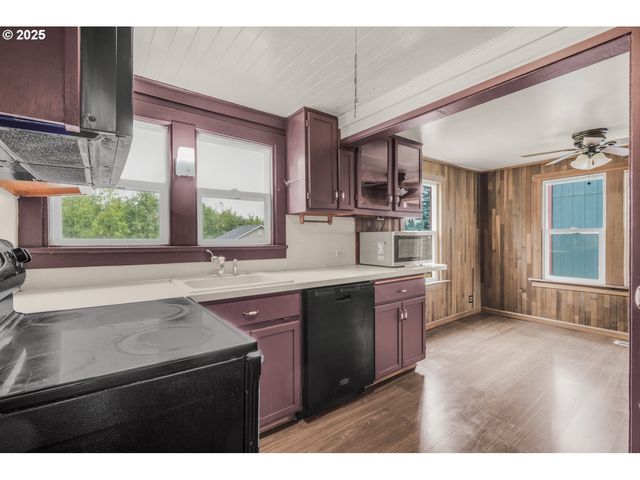 405 Ne 115TH Cir, Vancouver, WA 98685