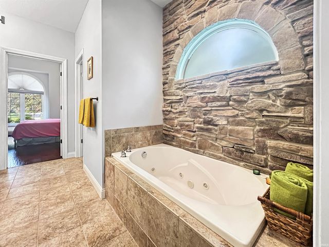 483 Sinclair Drive, West Lafayette, IN 47906