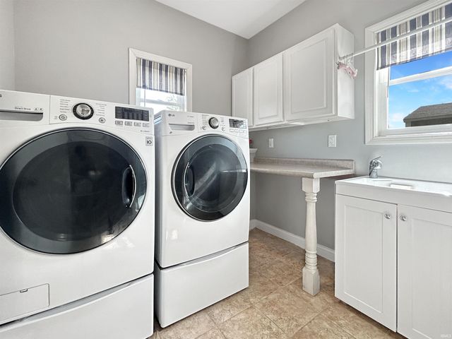 483 Sinclair Drive, West Lafayette, IN 47906