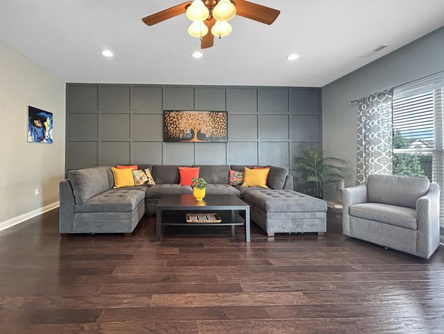 483 Sinclair Drive, West Lafayette, IN 47906