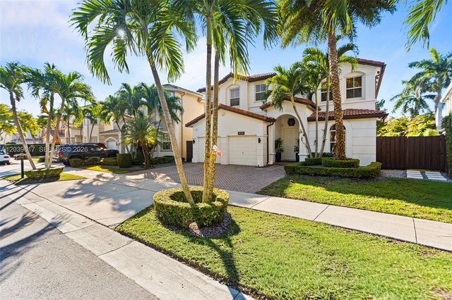 11558 NW 84th St, Doral, FL 33178