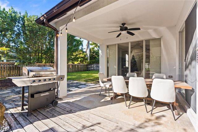11558 NW 84th St, Doral, FL 33178