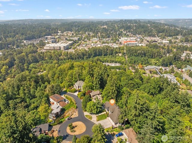 17410 102nd Avenue NE, Bothell, WA 98011
