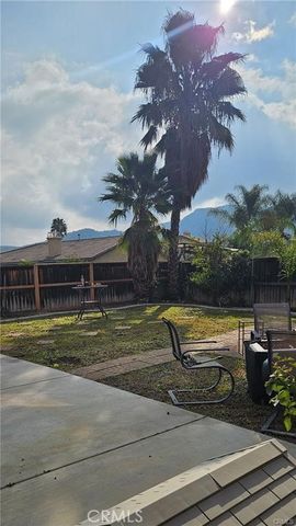 26461 Prairie Ln, Moreno Valley, CA 92555