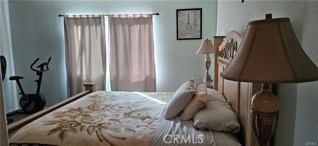 26461 Prairie Ln, Moreno Valley, CA 92555