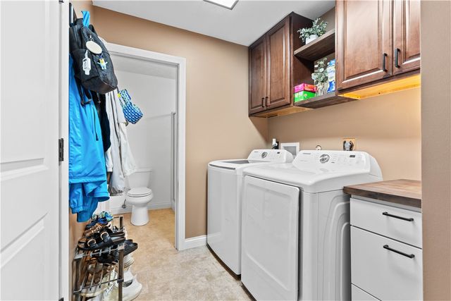 7990 Little Turtle Court, Butler Twp, OH 45414