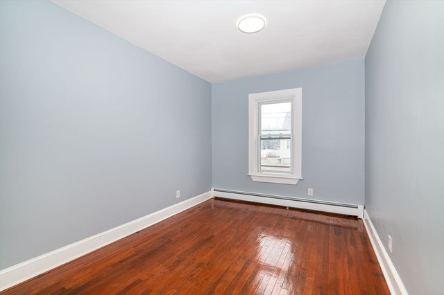 79 Gilbert St, Quincy, MA 02169